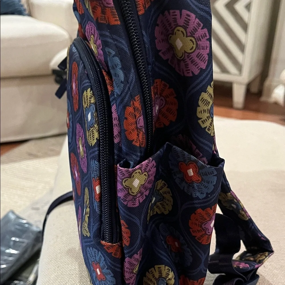 Vera Bradley outlet essential